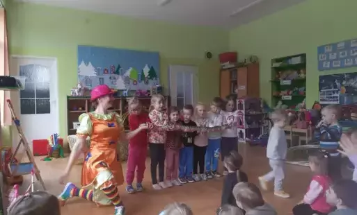 Zdjęcie do CYRK HECA W PRZEDSZKOLU